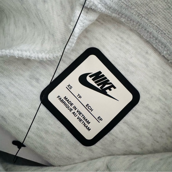 Nike Sportswear Tech Fleece Women's High-Waisted Pleated Pants Sz XS FV8052-013 - Picture 13 of 16